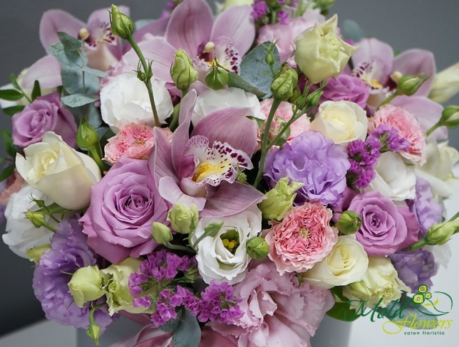 Коробка с летними цветами и орхидей ,,Летний сон'' Фото